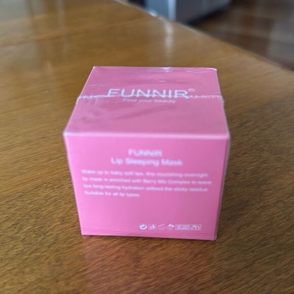 NEW FUNNIR Lip Sleeping Mask - Picture 1 of 5